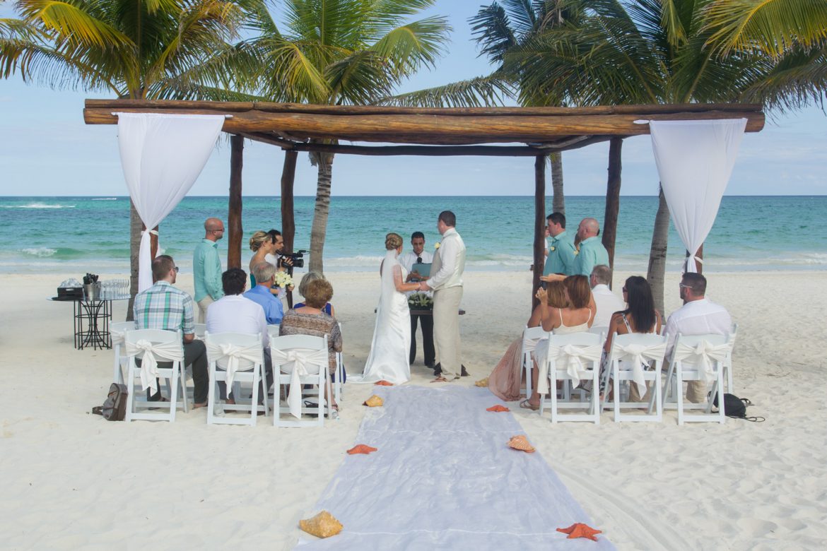 sandals tci