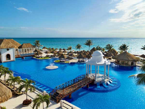 -Ultimate-All-Inclusive-Dreams-Resorts-in-Cancun-and-Riveria-Maya