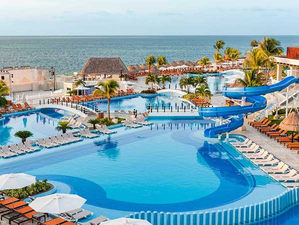 Ultimate All Inclusive – Palace Resorts in Cancun and Jamaica