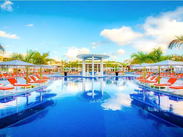 Ultimate All Inclusive – Palace Resorts in Cancun and Jamaica